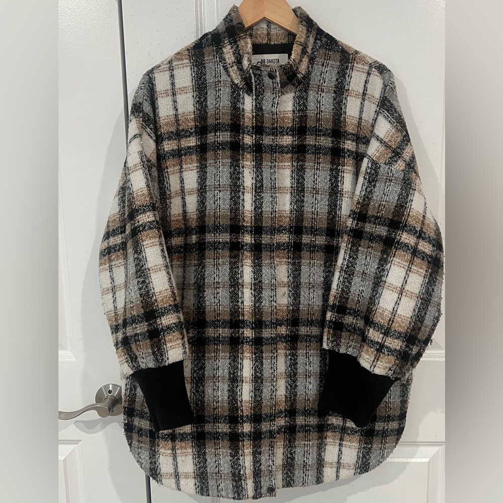 BB Dakota by Steve Madden Plaid Oversized Button Up Jacket